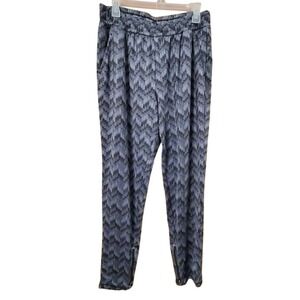 Victorias Secret VSX Sport Grey Chevron Jogger Pants Ankle Zip Womens Medium